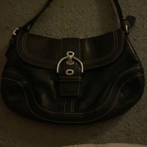 Shoulder coach purse